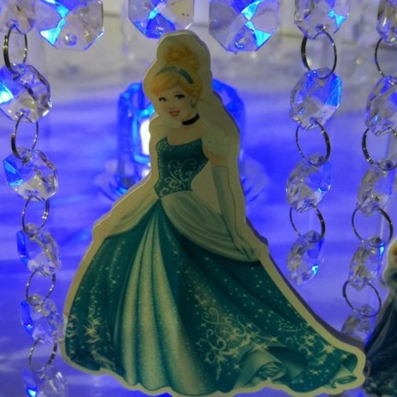 LED Acrylic Cinderella Princess Inspired Disney - Picture 4 of 4